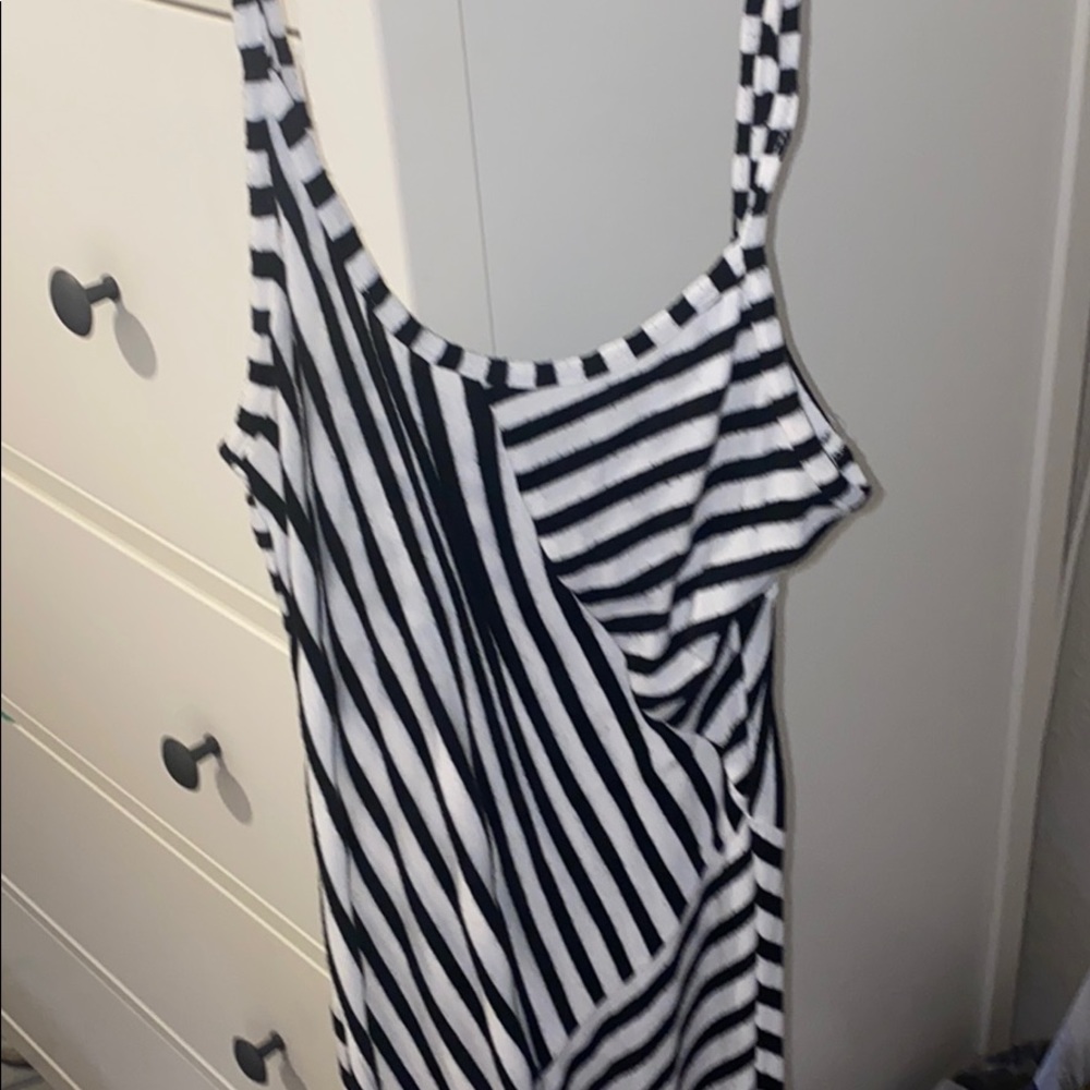 never worn black and white dress